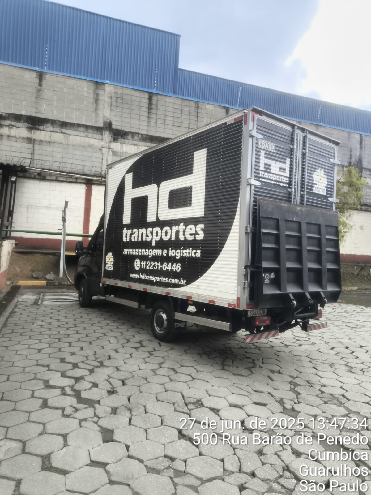 Frota da HD Transportes em apoio a uma operação de logística integrada nacional